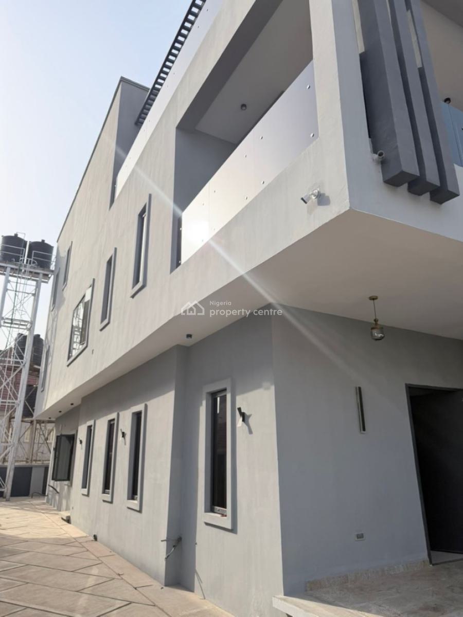 Luxury 4 Bedroom Terrace Dupl, Guzape, Guzape District, Abuja, House for Sale