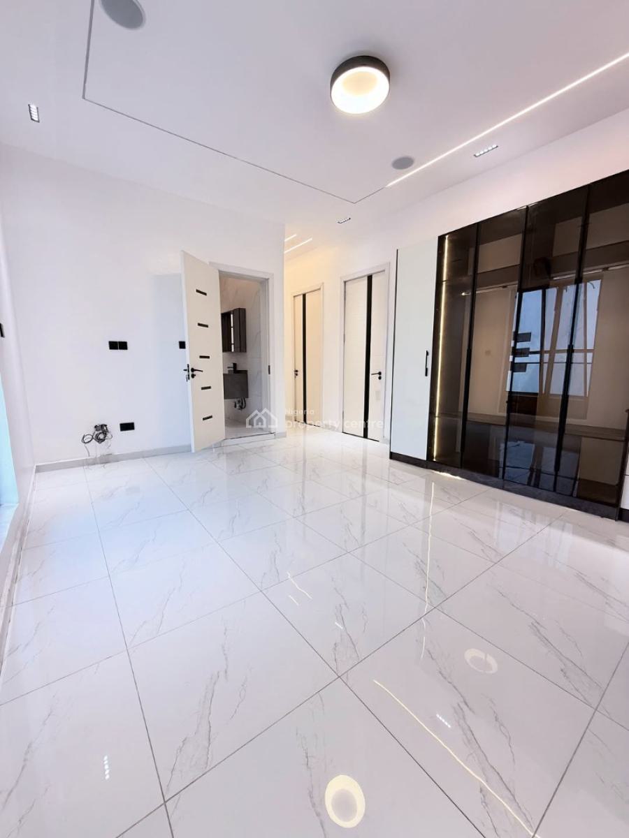 Four Bedroom Terrace Duplex, Osapa, Lekki, Lagos, Terraced Duplex for Sale