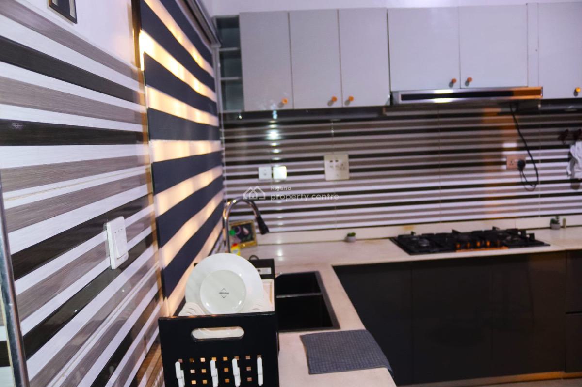 Luxury Brand New One Bedroom King Apartment with Solar and 24/7 Power, Olujobi Street, Gbagada Estate, Off Corona School, Close to Airport, Gbagada Phase 1, Gbagada, Lagos, Mini Flat (room and Parlour) Short Let