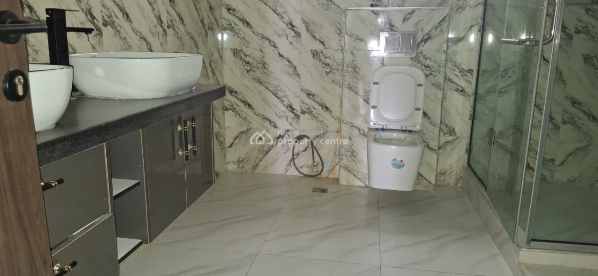 1. 4 Bedroom En-suite Detached House. Orchid Road, Orchid Lekki Lagos, Lekki, Lagos, Detached Duplex for Rent
