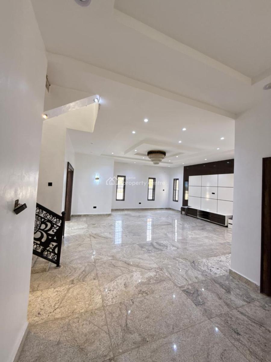 Luxury 5 Bedroom Semi-detached in an Estate, Wumba, Apo, Abuja, Semi-detached Duplex for Sale