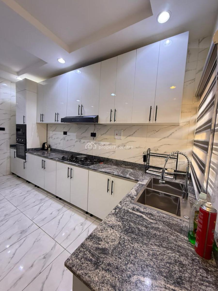 Luxury 5 Bedroom Semi-detached in an Estate, Wumba, Apo, Abuja, Semi-detached Duplex for Sale