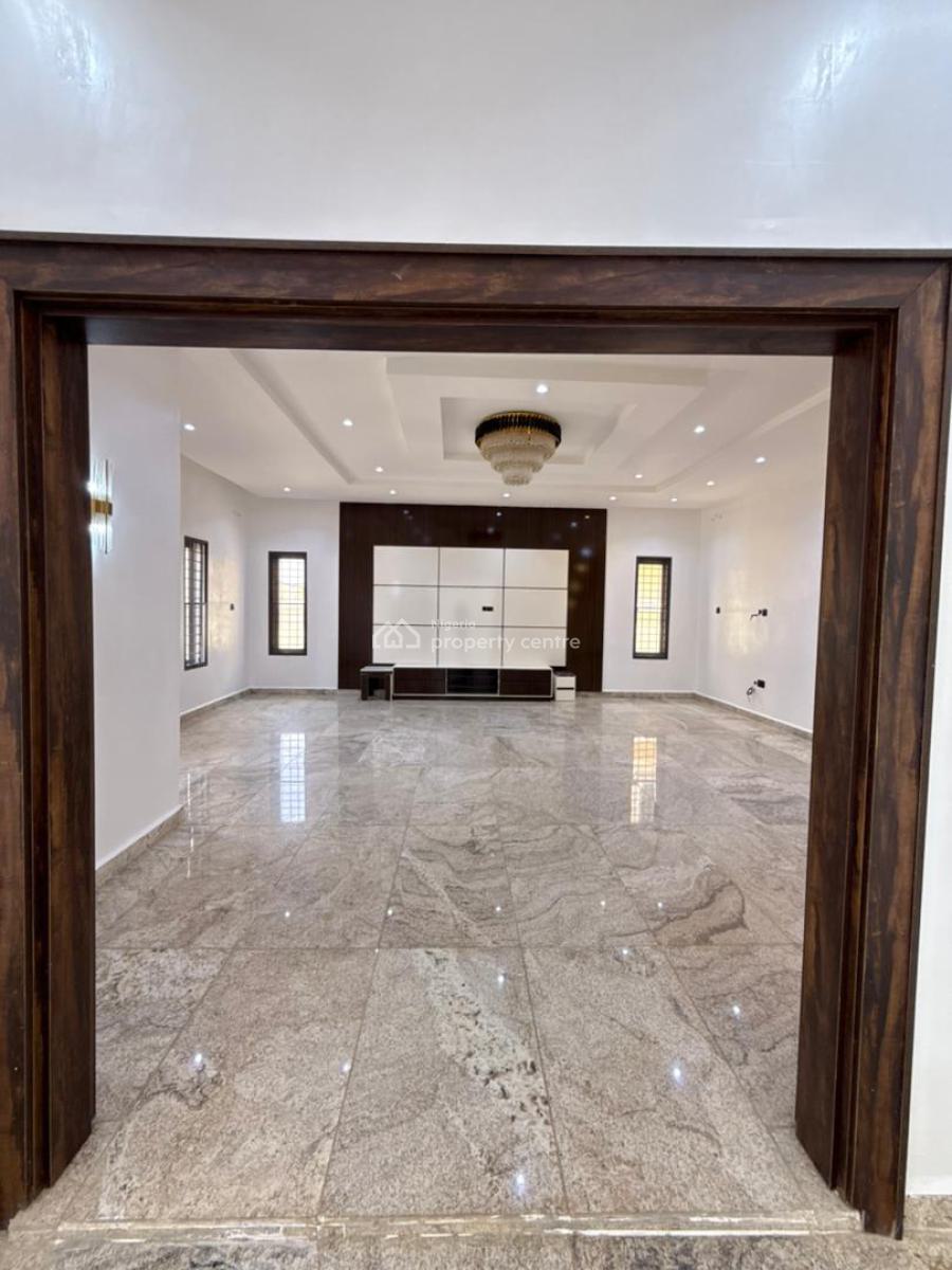 Luxury 5 Bedroom Semi-detached in an Estate, Wumba, Apo, Abuja, Semi-detached Duplex for Sale