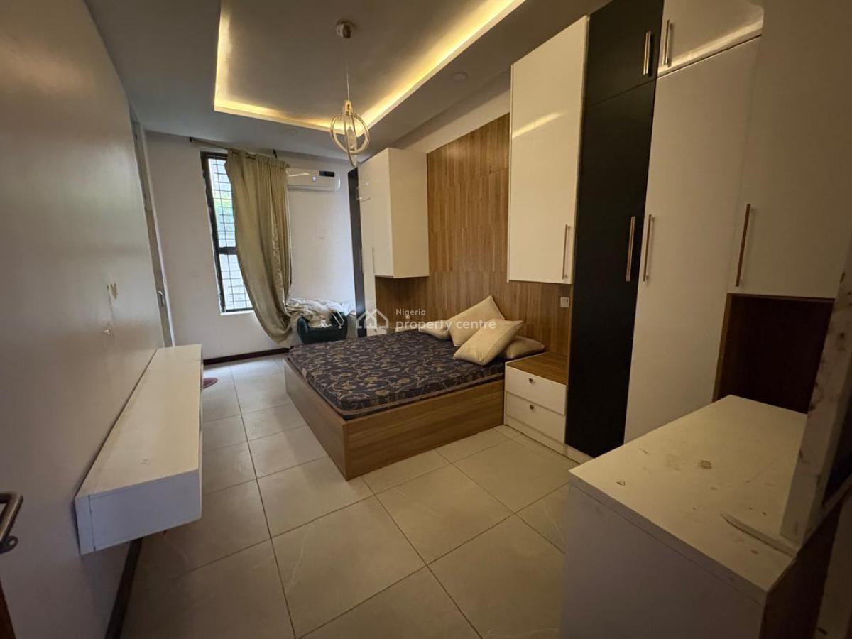 Furnished 3-bedroom Flat, Ilasan, Lekki, Lagos, Flat / Apartment for Rent