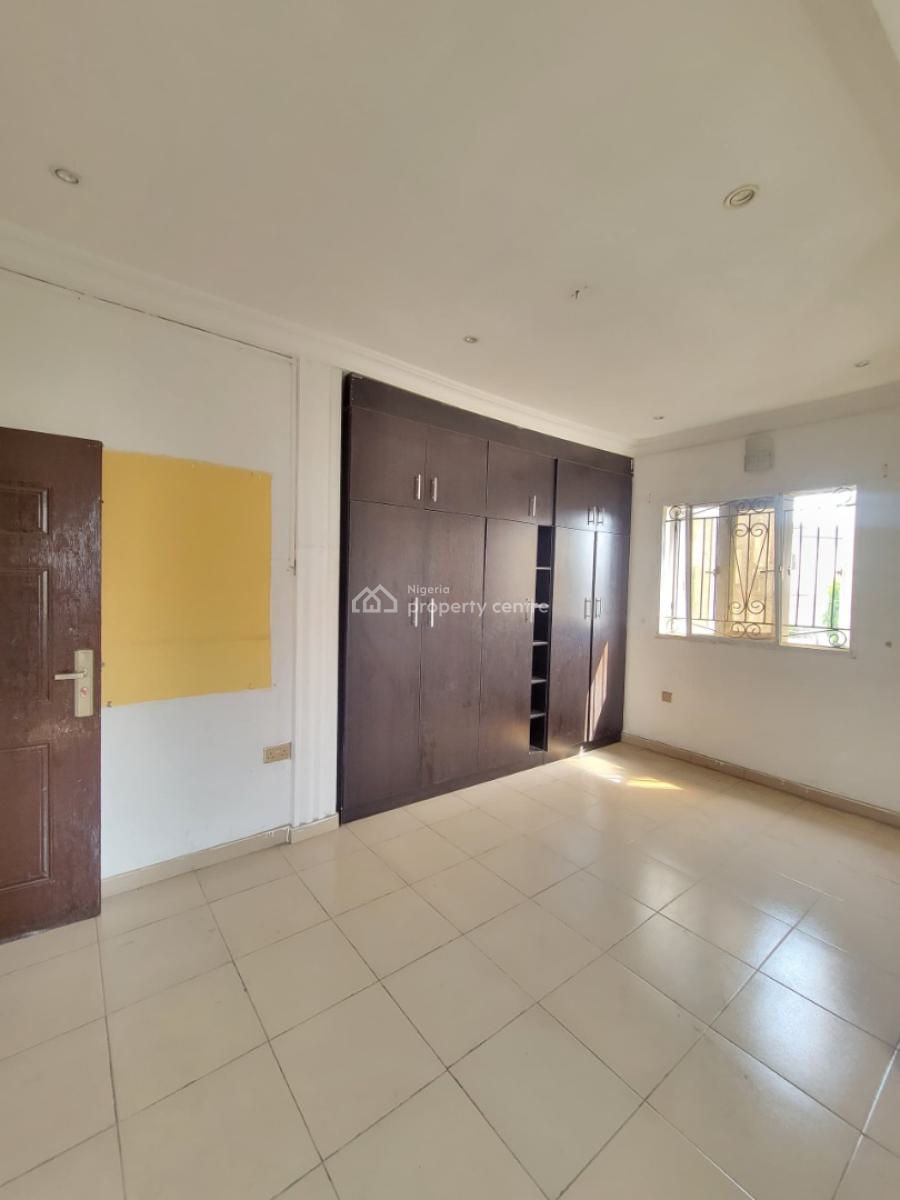 Standard and Spacious 3bedroom Apartment, Thomas Estate, Ajah, Lagos, Flat / Apartment for Rent