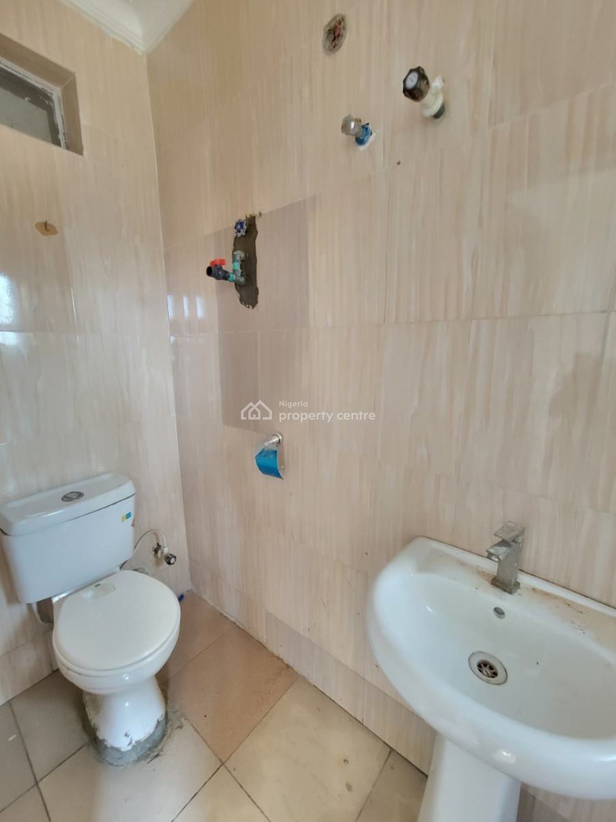 Standard and Spacious 3bedroom Apartment, Thomas Estate, Ajah, Lagos, Flat / Apartment for Rent
