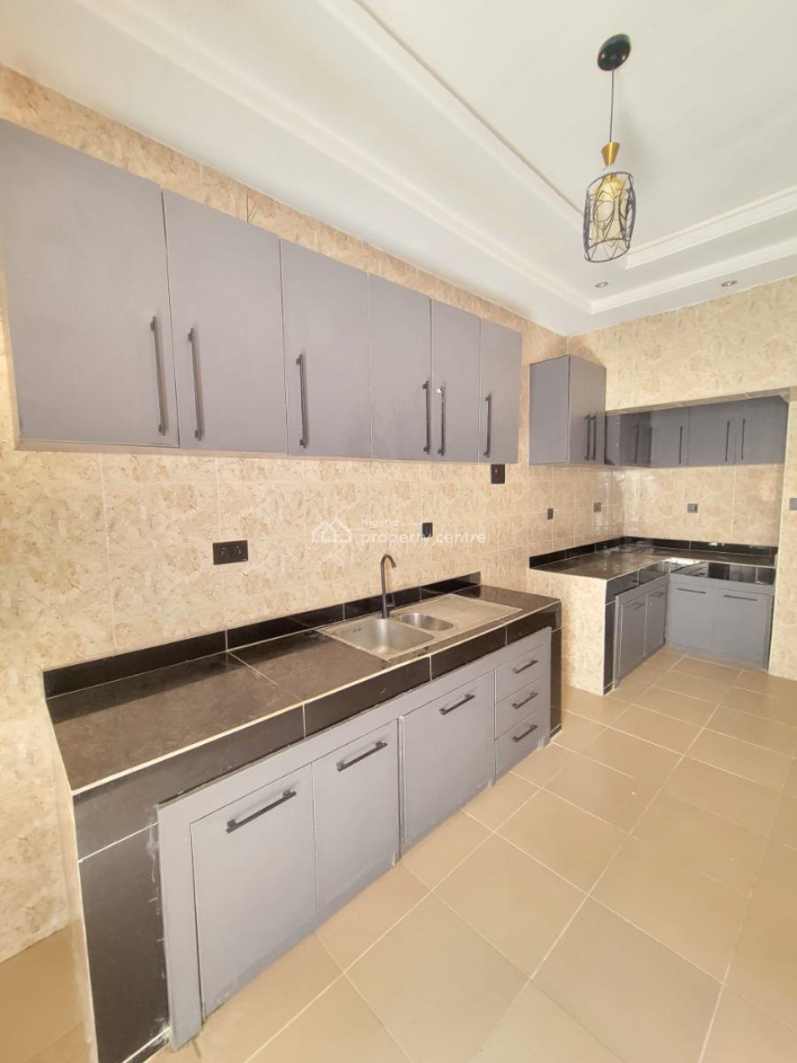 Beautiful and Spacious 3bedroom Apartment, Thomas Estate, Ajah, Lagos, Flat / Apartment for Rent