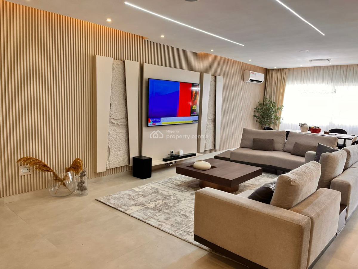 Stunning 3-bedroom Apartment with Swimming Pool, Old Ikoyi, Ikoyi, Lagos, Flat / Apartment Short Let