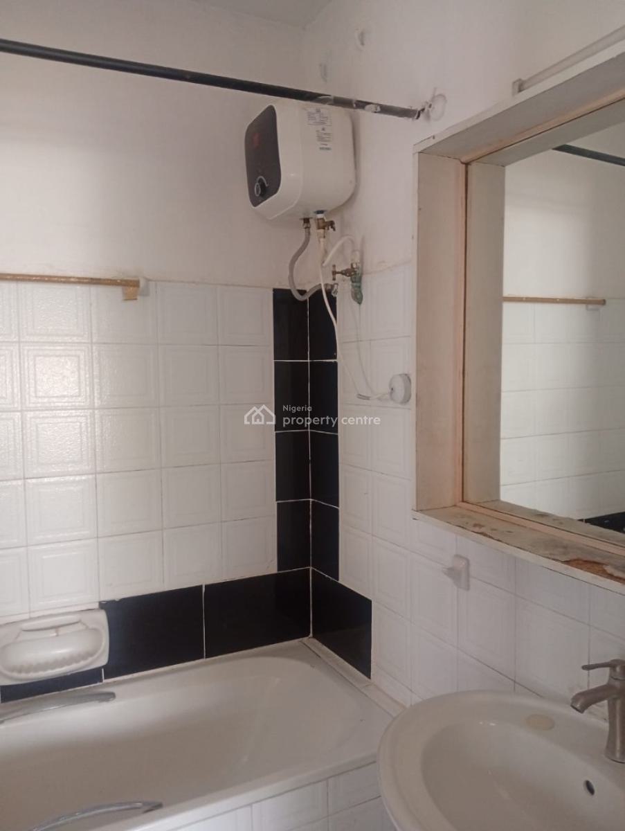 Exquisite 2 Bedroom Apartment, Vgc, Lekki Phase 2, Lekki, Lagos, Flat / Apartment for Rent