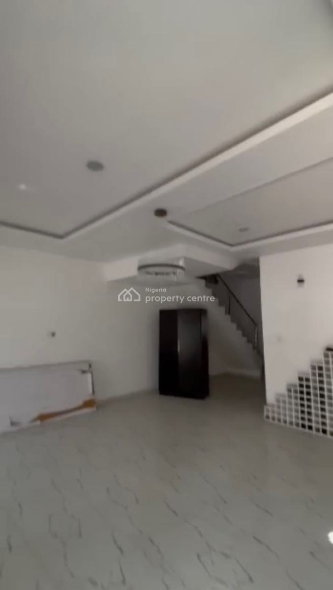 Newly Renovated 4 Bedroom Semidetached Duplex with Bq, Osapa, Lekki, Lagos, Semi-detached Duplex for Rent