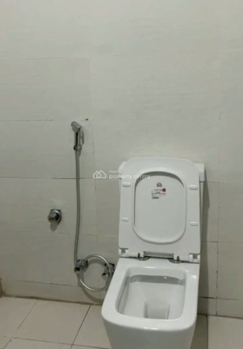 Luxury 20 Rooms Hotel, Mabushi, Abuja, Hotel / Guest House for Sale