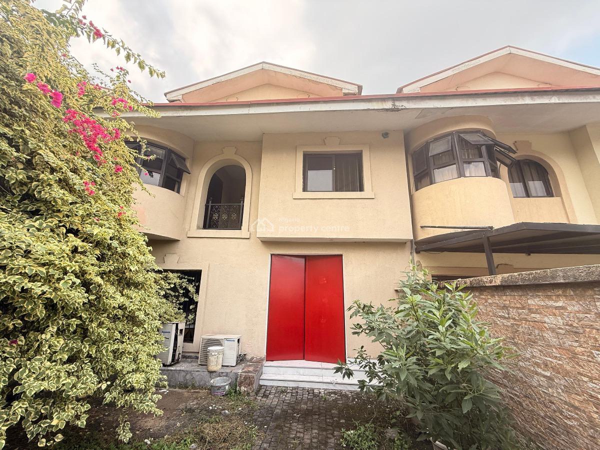 Self-serviced 3-bedroom Terrace -- Osborne, Ikoyi, Osborne, Ikoyi, Lagos, Office Space for Rent