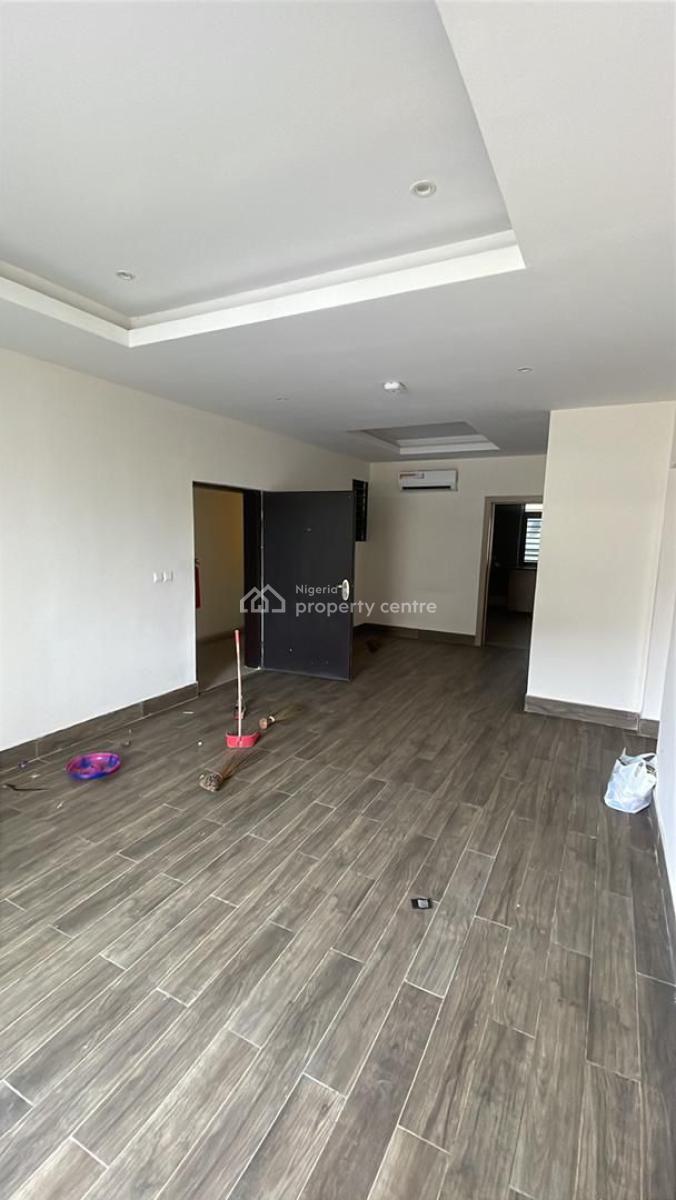 Spacious 2 Bedroom Apartment, Oniru, Victoria Island (vi), Lagos, Flat / Apartment for Rent