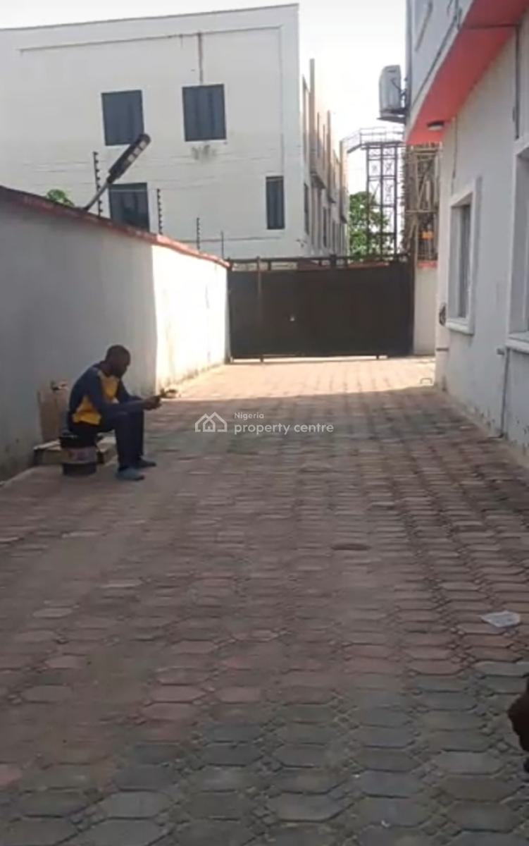 Well Built and Spacious 3 Bedroom Apartment { Video}, Olokonla, Ajah, Lagos, Flat / Apartment for Rent