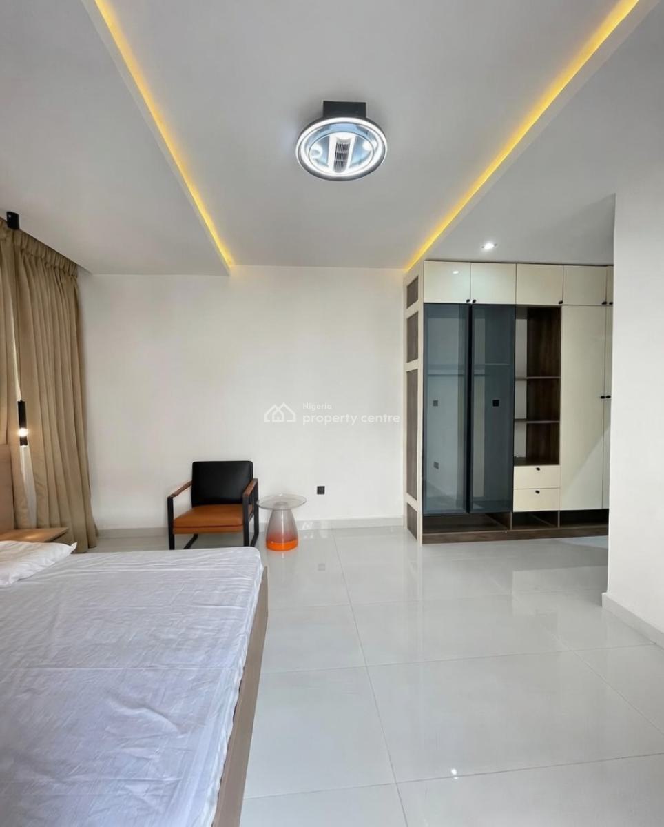 2 Bedroom Apartment, Lekki Phase 1, Lekki, Lagos, Block of Flats for Sale