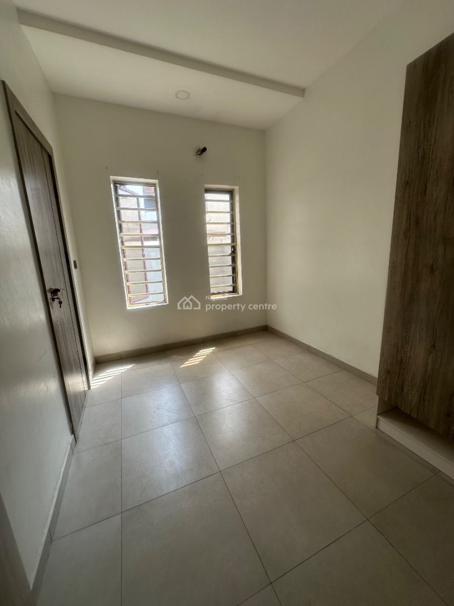 a Luxury Mini Flat with Fully Fitted Kitchen, Orchid Road. Before The Round About, Lekki, Lagos, House for Rent