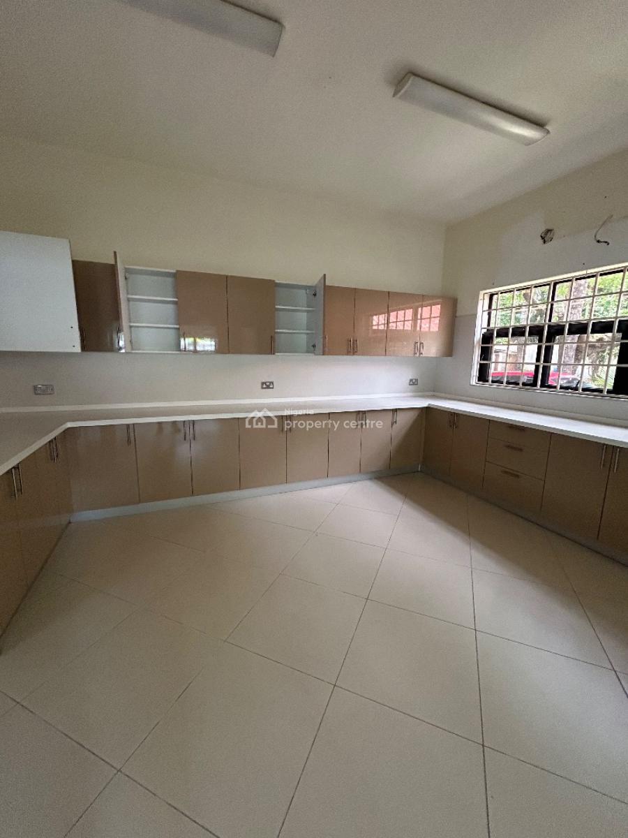 Well Maintained Spacious 5bedroom Mansion, Ikoyi, Lagos, Detached Duplex for Rent
