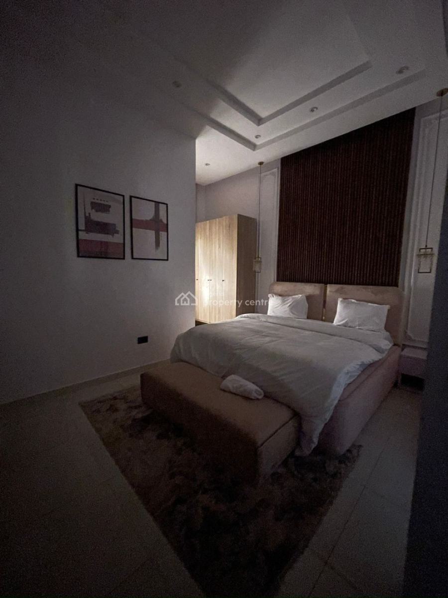 Lovely 3 Bedroom Apartment with Bq, Lekki Phase 1, Lekki, Lagos, Flat / Apartment for Rent