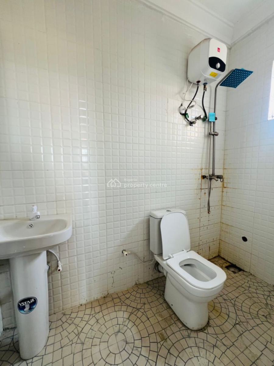 Specious 2 Bedrooms Apartment Available, Lekki, Lagos, Flat / Apartment for Rent