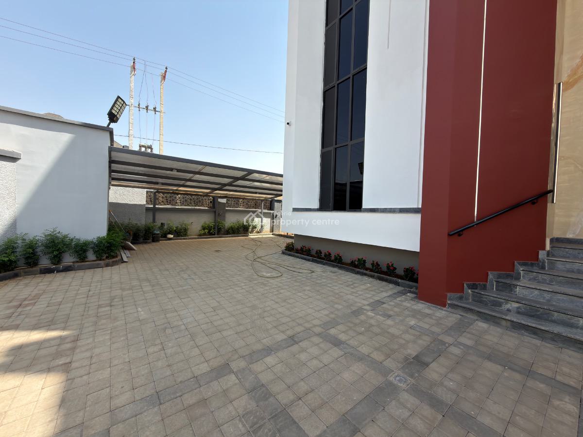 Luxury 6 Bedroom Detached House, Off Nnpc Road, Guzape District, Abuja, Detached Duplex for Sale