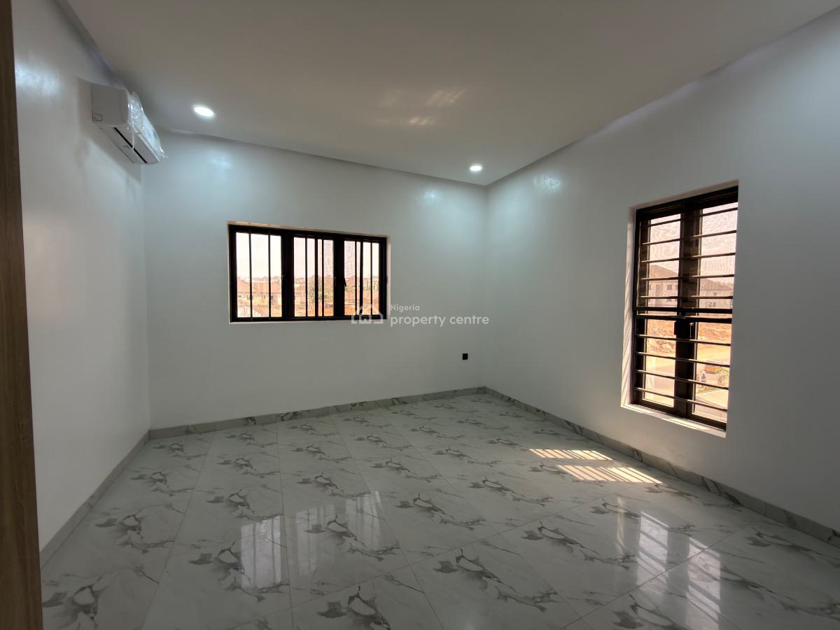 Luxury 6 Bedroom Detached House, Off Nnpc Road, Guzape District, Abuja, Detached Duplex for Sale