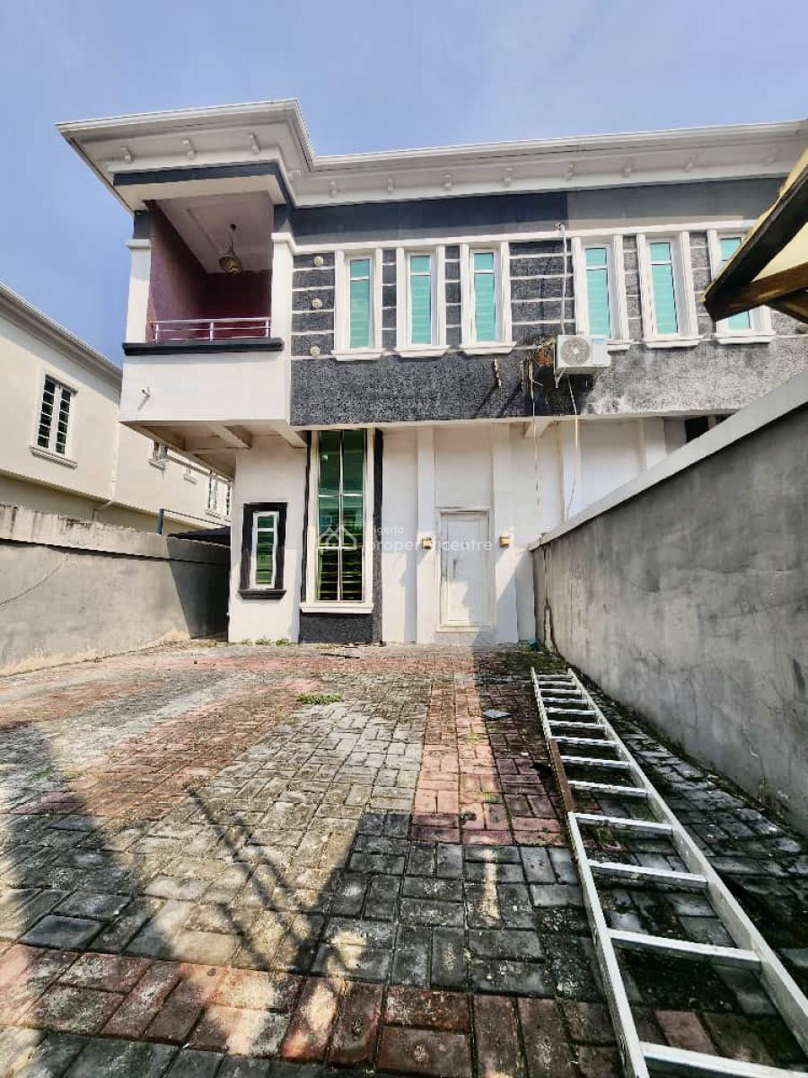 Distress Deal 4 Bedroom Semi  Detached Duplex, Ikota, Lekki, Lagos, Semi-detached Duplex for Sale