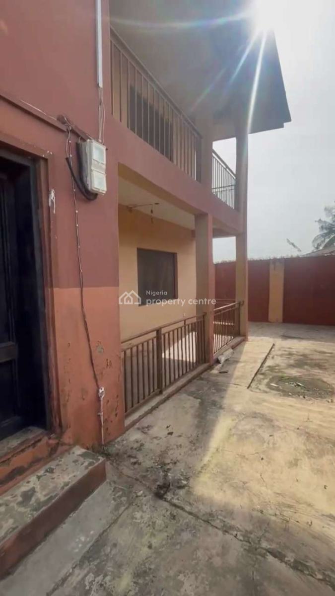 4 Bdrm Up & Down @ Moniya Ibadan, Onilu, Moniya, Moniya, Ibadan, Oyo, Block of Flats for Sale