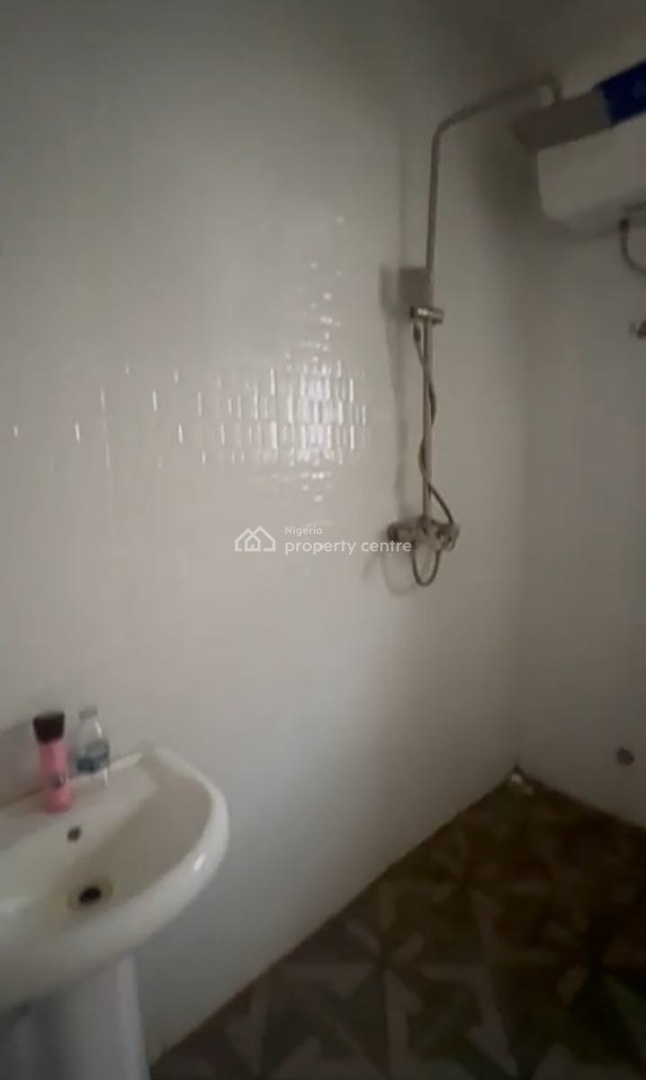 Spacious 1 Bedroom Apartment { Video}, Ikota, Lekki, Lagos, Flat / Apartment for Rent