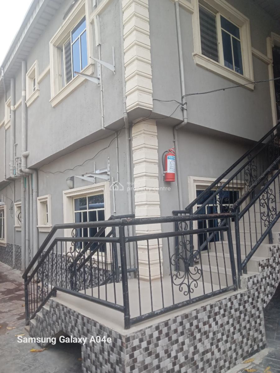Newly Refurbished 2 Bedroom Flat Upstairs, Royal Palm Will Estate, Badore, Ajah, Lagos, Flat / Apartment for Rent