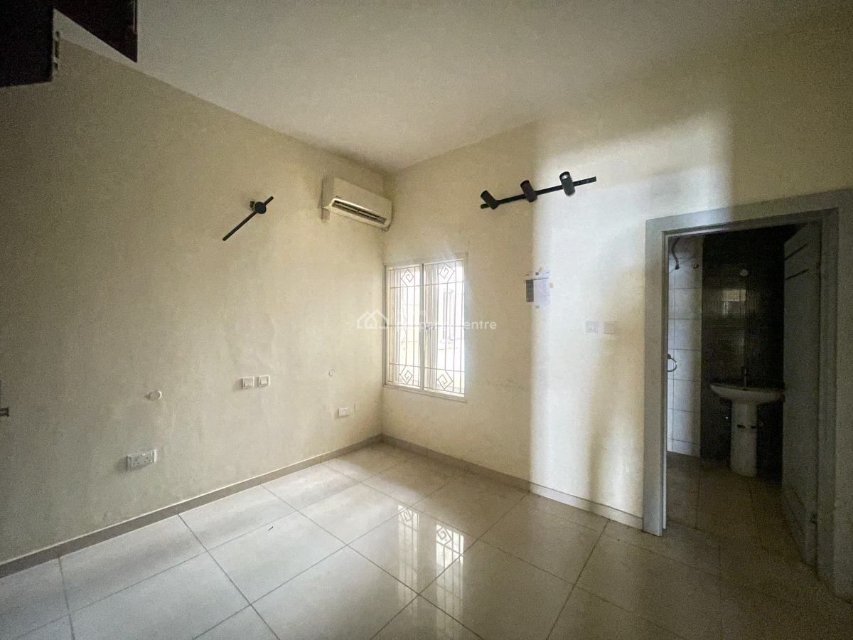 4-bedroom Terrace Duplex (commercial Use), Lekki Phase 1, Lekki, Lagos, House for Rent