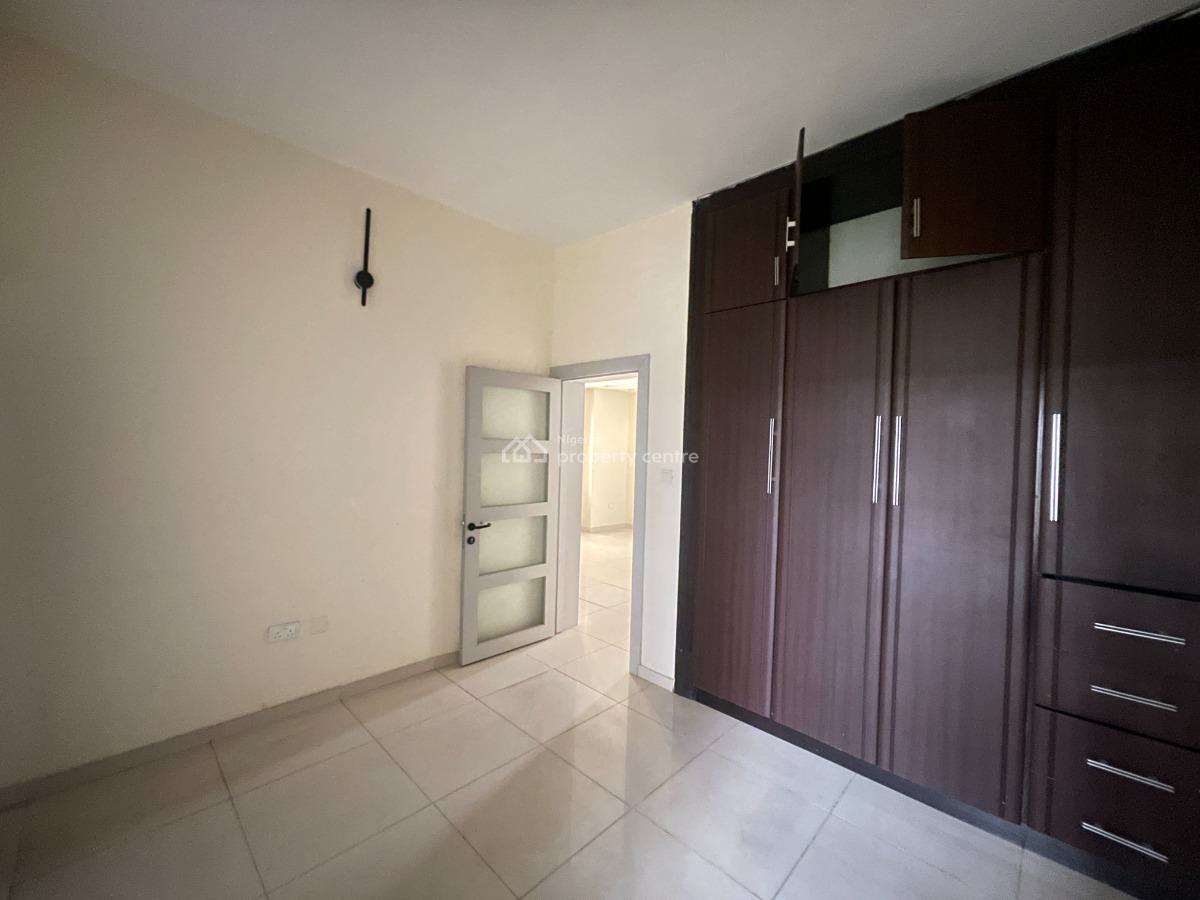 4-bedroom Terrace Duplex (commercial Use), Lekki Phase 1, Lekki, Lagos, House for Rent