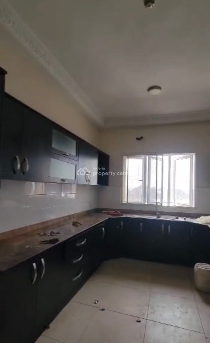 Spacious 3bedroom Apartment, Chevron Drive, Lekki, Lagos, Flat / Apartment for Rent