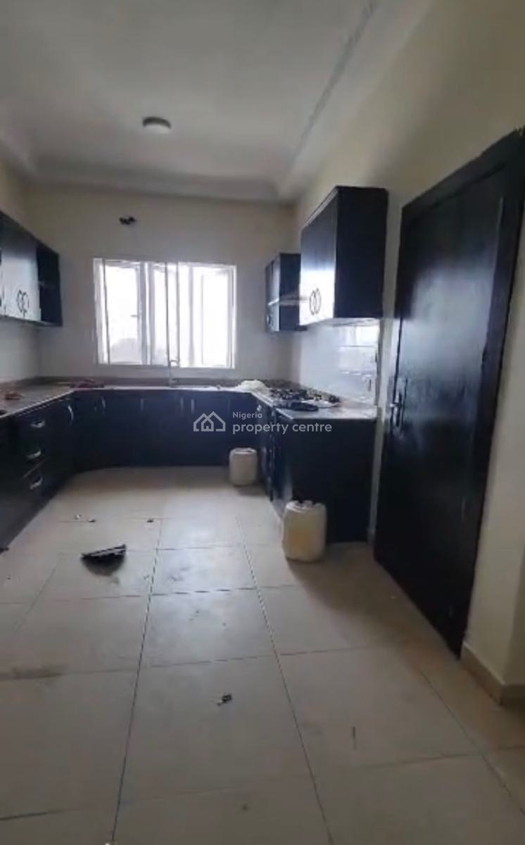 Spacious 3bedroom Apartment, Chevron Drive, Lekki, Lagos, Flat / Apartment for Rent