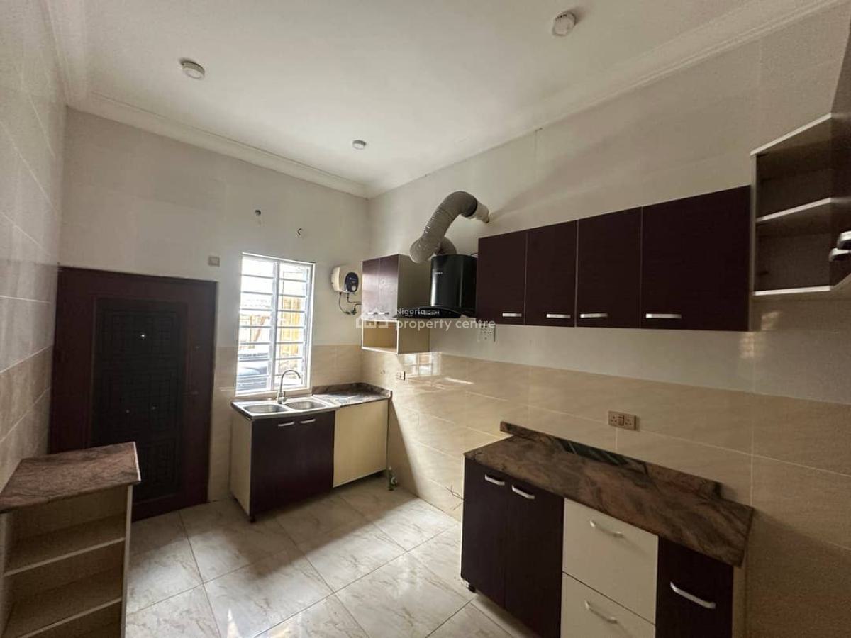 Super Ideal 4-bedroom Semi-detached Duplex with Bq, Mobil Road, Lekki, Lagos, Semi-detached Duplex for Rent
