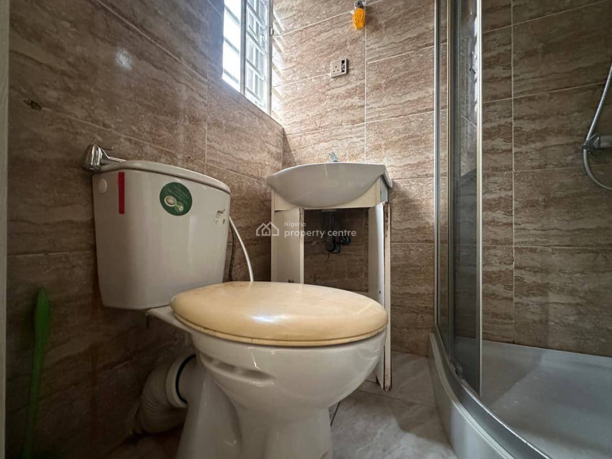 Super Ideal 4-bedroom Semi-detached Duplex with Bq, Mobil Road, Lekki, Lagos, Semi-detached Duplex for Rent