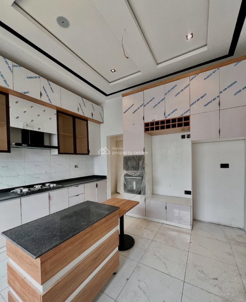 Fully Serviced 2 Bedroom Apartment with Elevator, Ikate, Lekki, Lagos, Block of Flats for Sale