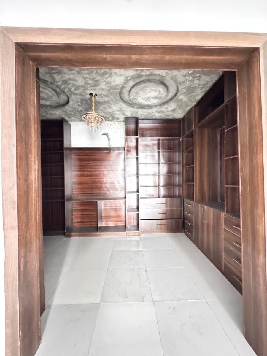 Luxurious Ditress Sell 4 Bedrom Duplex with Bq &pool  Fully Detached, Orchid Road Lekki, Lekki, Lagos, Detached Duplex for Sale