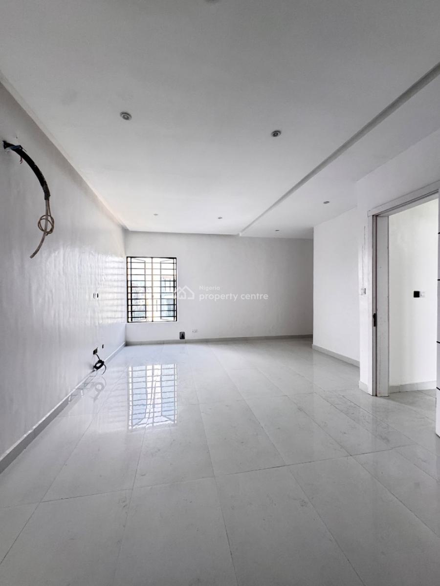 Luxurious Ditress Sell 4 Bedrom Duplex with Bq &pool  Fully Detached, Orchid Road Lekki, Lekki, Lagos, Detached Duplex for Sale