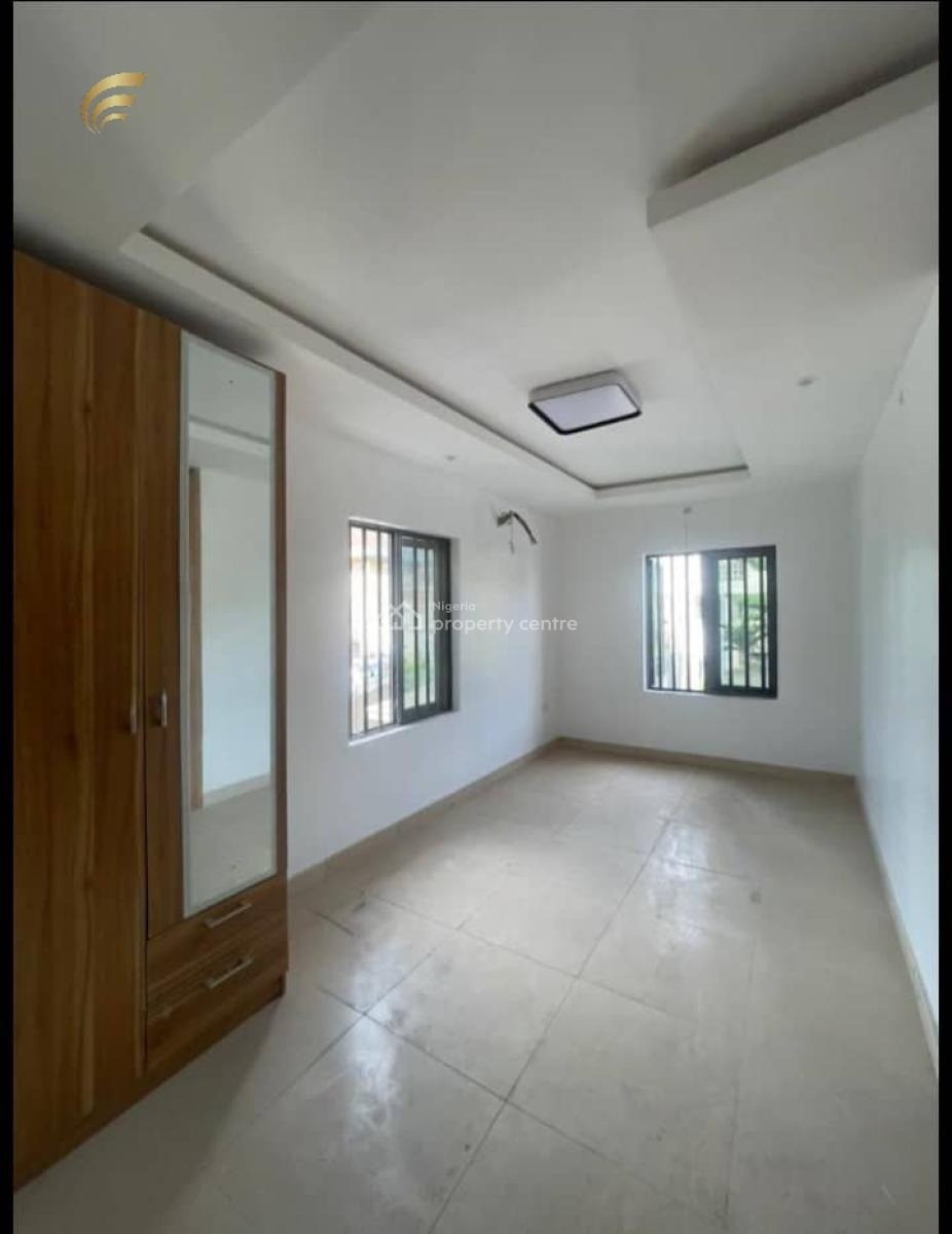 Brand New Corner Piece Property, Off Admiralty Way, Lekki Phase 1, Lekki, Lagos, Commercial Property for Rent
