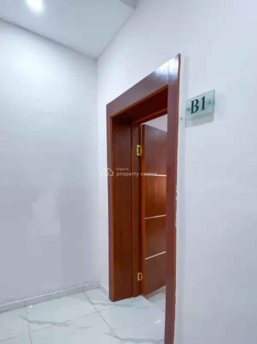 Ngz Lvn 1bed & Parlour(b1), Dele Adedeji Street, Lekki Phase 1, Lekki, Lagos, Flat / Apartment Short Let