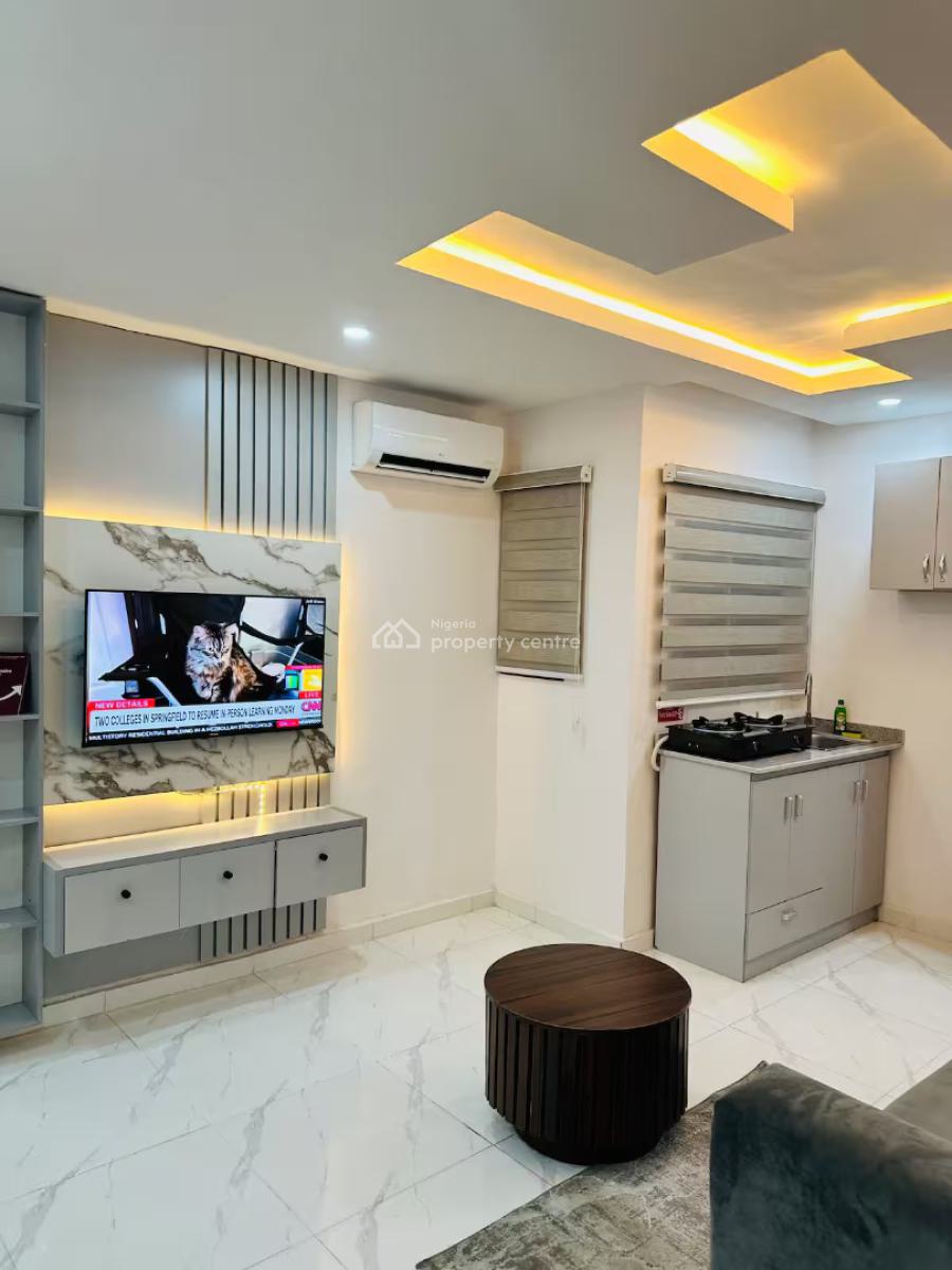 Ngz Lvn 1bed & Parlour(b2), Dele Adedeji Street, Lekki Phase 1, Lekki, Lagos, Flat / Apartment Short Let