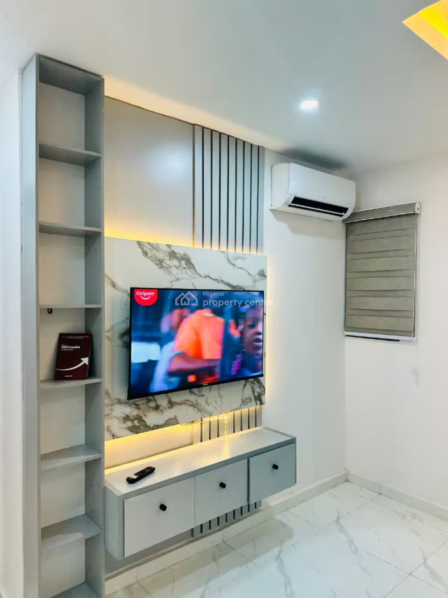 Ngz Lvn 1bed & Parlour(b2), Dele Adedeji Street, Lekki Phase 1, Lekki, Lagos, Flat / Apartment Short Let
