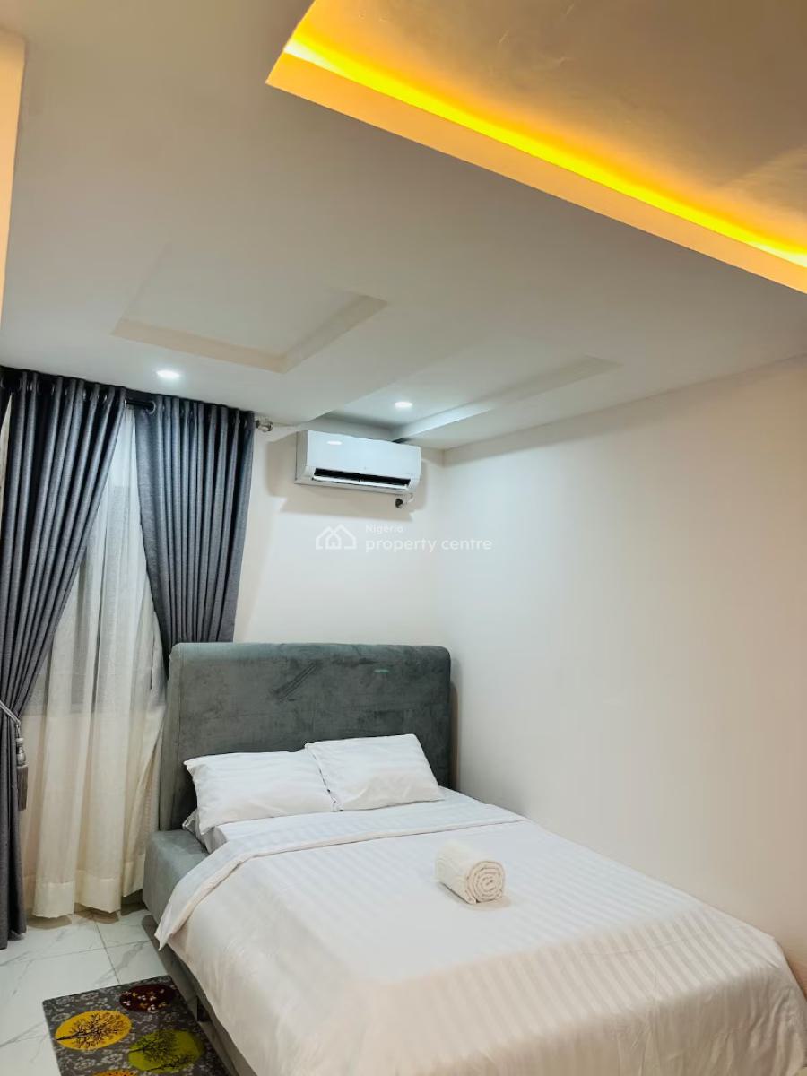 Ngz Lvn 1bed & Parlour(b2), Dele Adedeji Street, Lekki Phase 1, Lekki, Lagos, Flat / Apartment Short Let