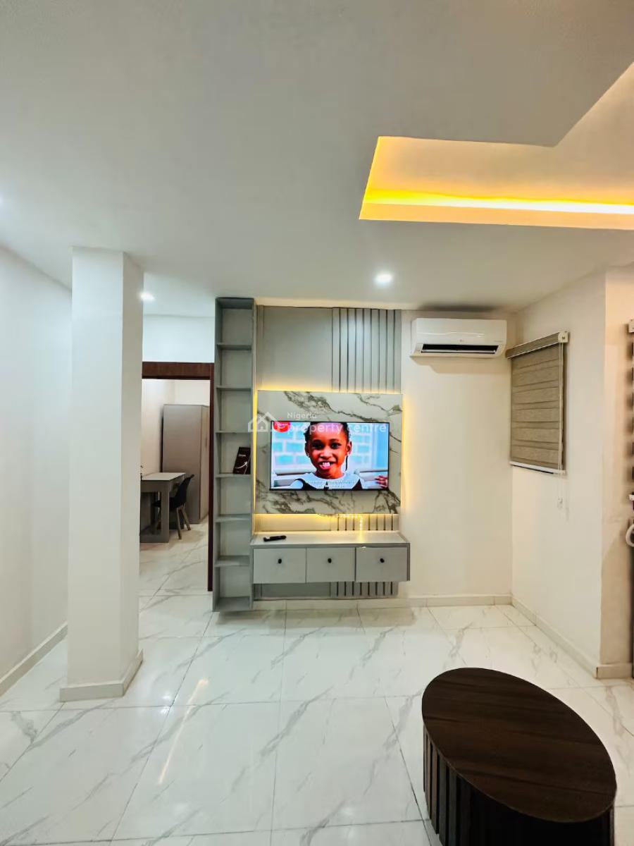 Ngz Lvn 1bed & Parlour(b2), Dele Adedeji Street, Lekki Phase 1, Lekki, Lagos, Flat / Apartment Short Let