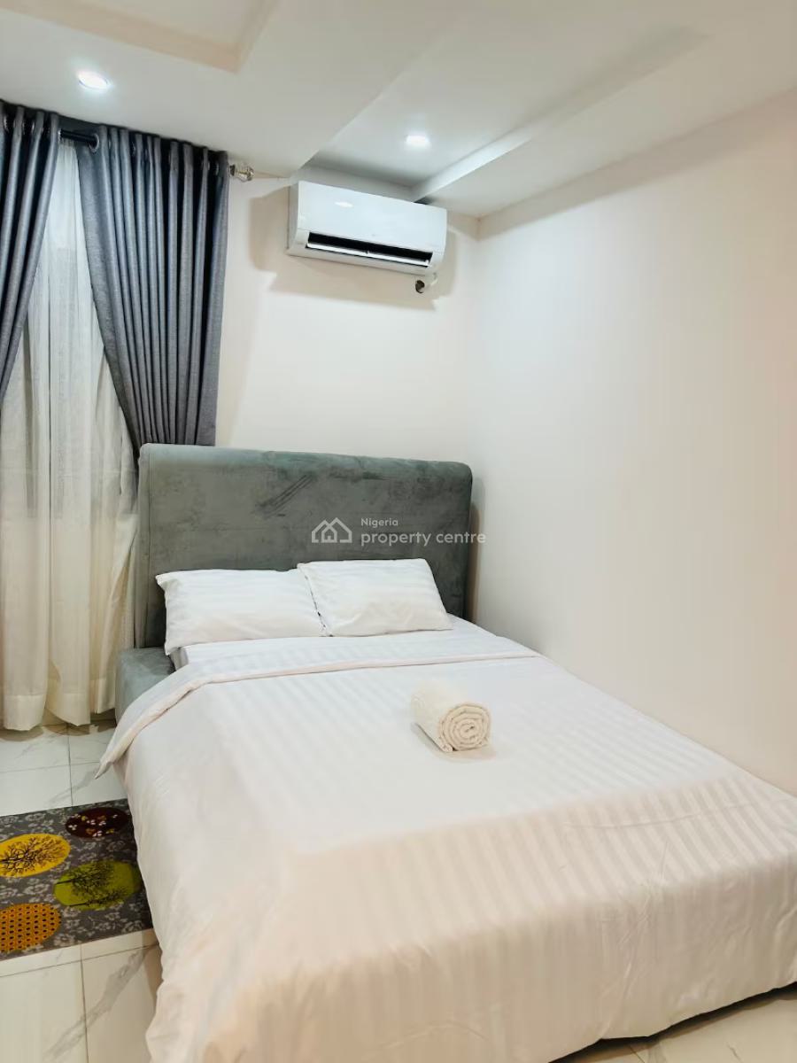 Ngz Lvn 1bed & Parlour(b2), Dele Adedeji Street, Lekki Phase 1, Lekki, Lagos, Flat / Apartment Short Let