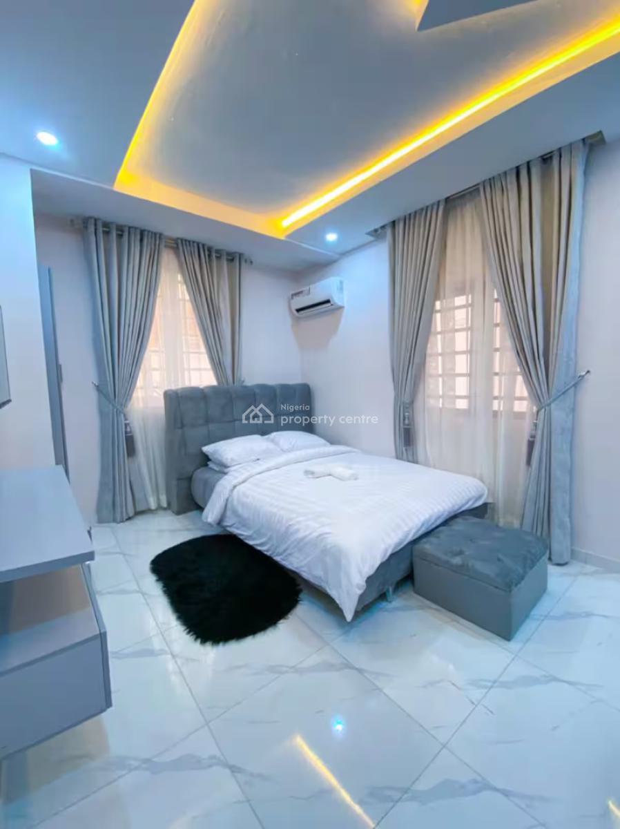 Ngz Lvn 1bed & Parlour(b3), Dele Adedeji Street, Lekki Phase 1, Lekki, Lagos, Flat / Apartment Short Let