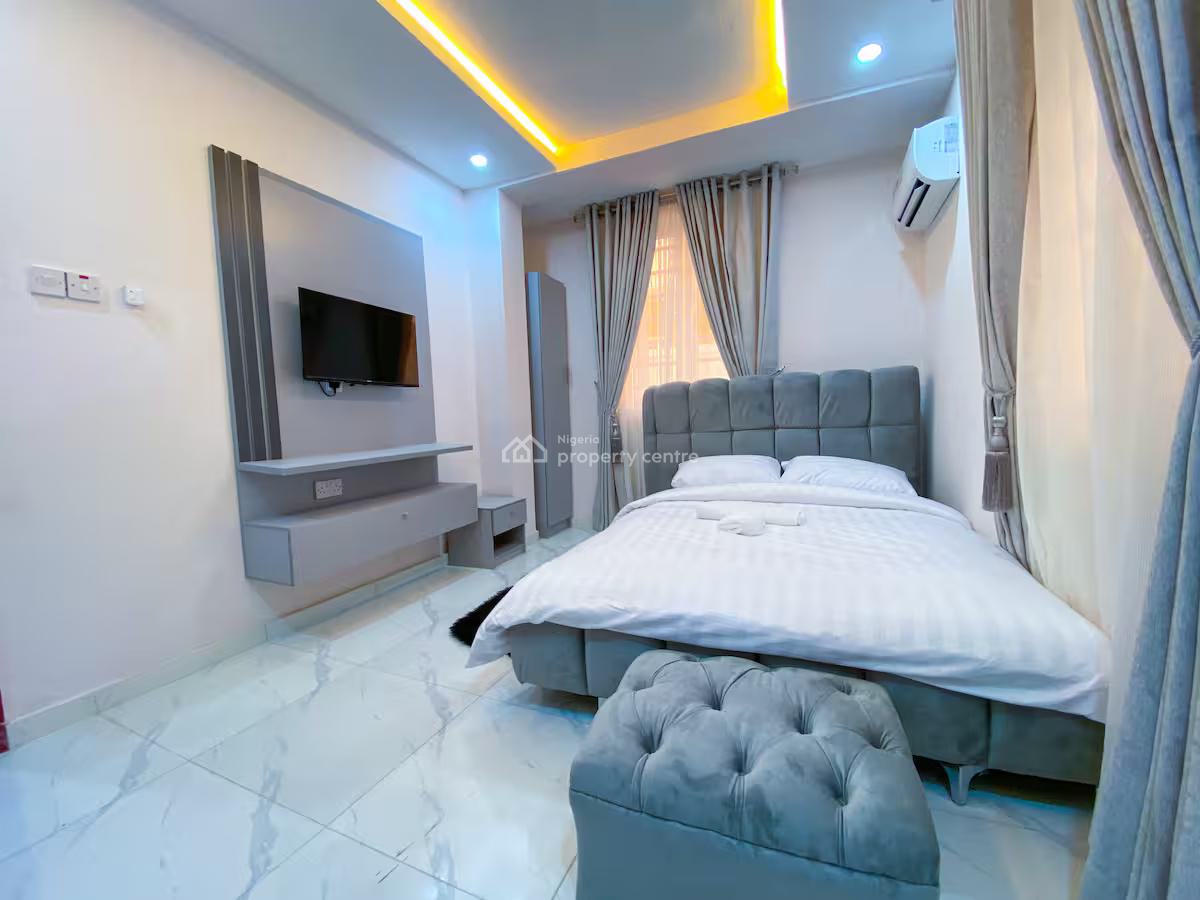 Ngz Lvn 1bed & Parlour(b3), Dele Adedeji Street, Lekki Phase 1, Lekki, Lagos, Flat / Apartment Short Let
