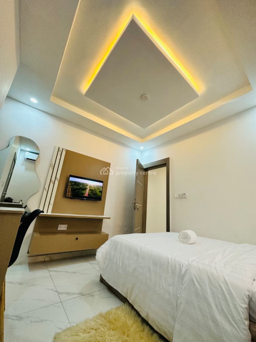 Ngz Lvn 1bed & Parlour(b5), Dele Adedeji Street, Lekki Phase 1, Lekki, Lagos, Flat / Apartment Short Let