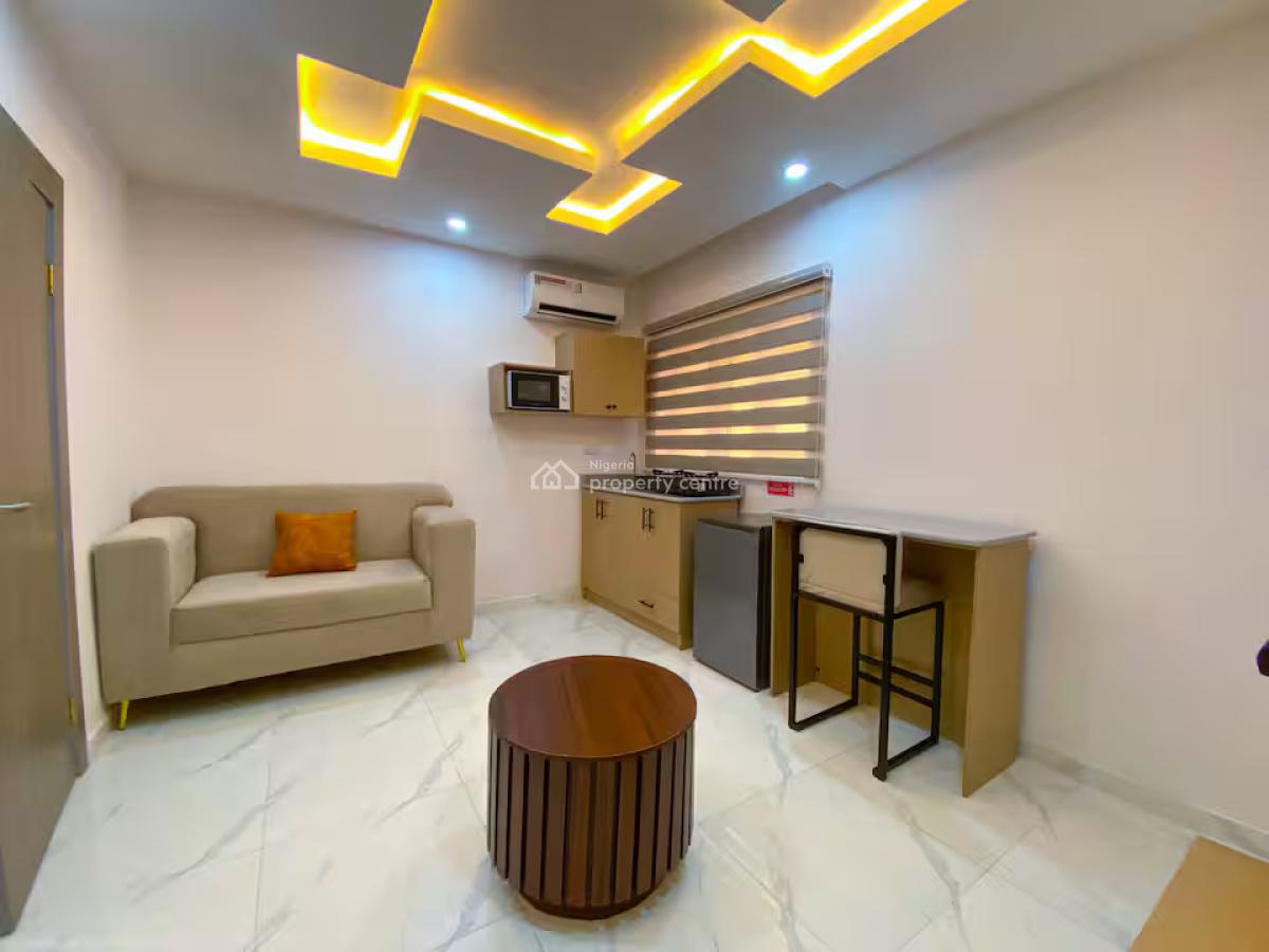 Ngz Lvn 1bed & Parlour(b5), Dele Adedeji Street, Lekki Phase 1, Lekki, Lagos, Flat / Apartment Short Let