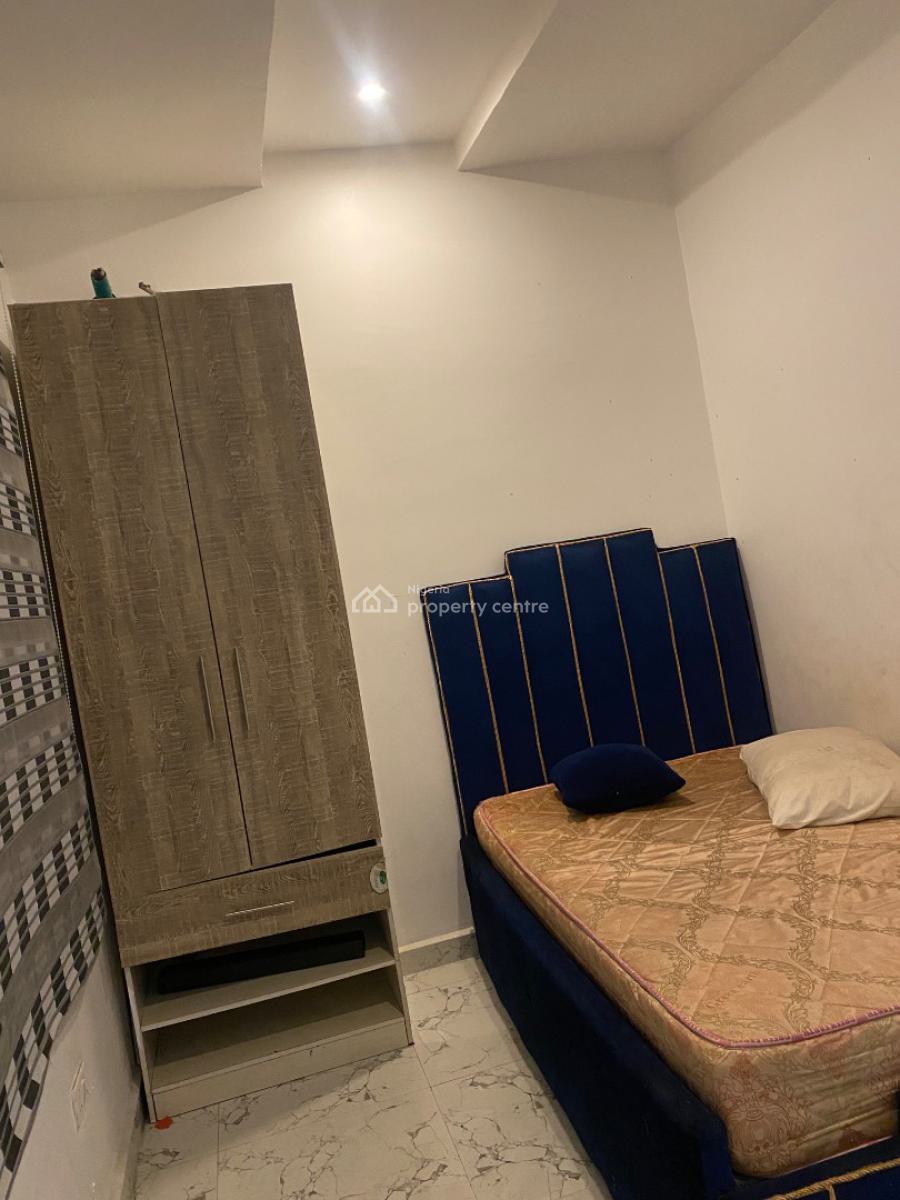 a Spacious and Comfortable Single Room Downstairs at Orchid Lekki Lago, Lekki, Lagos, Semi-detached Duplex for Rent